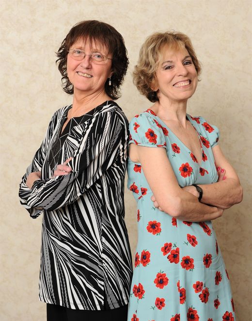 Peaches Bartkowicz and Julie Heldman posed behind the scenes.
