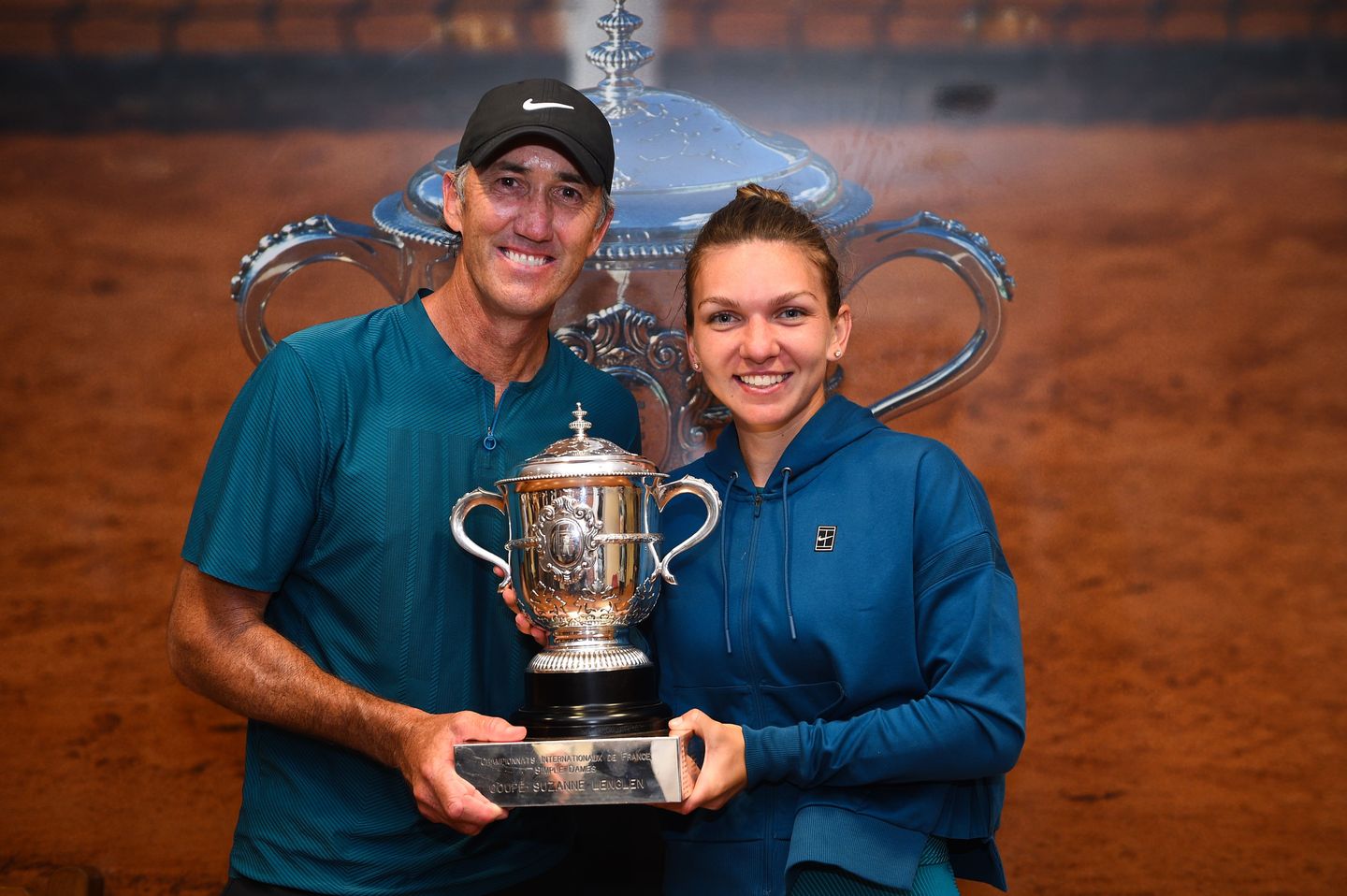 Halep won her first major title under the guidance of Cahill, who oversaw her success at the French Open of 2018 and also her spectacular ascent to WTA World No.1.