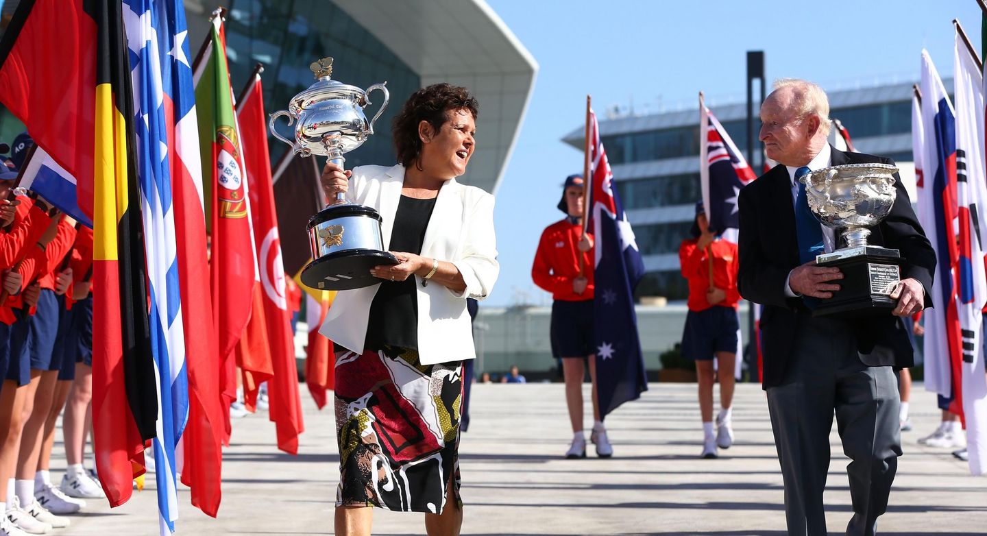 Aussie icons Evonne Goolagong Cawley and Rod Laver helped kick off proceedings on Day 1 of the Australian Open. (Getty Images)