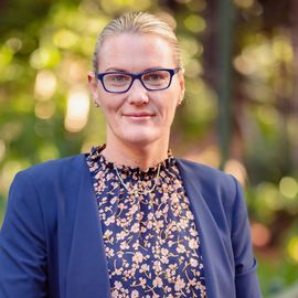 Melanie Hayman Headshot