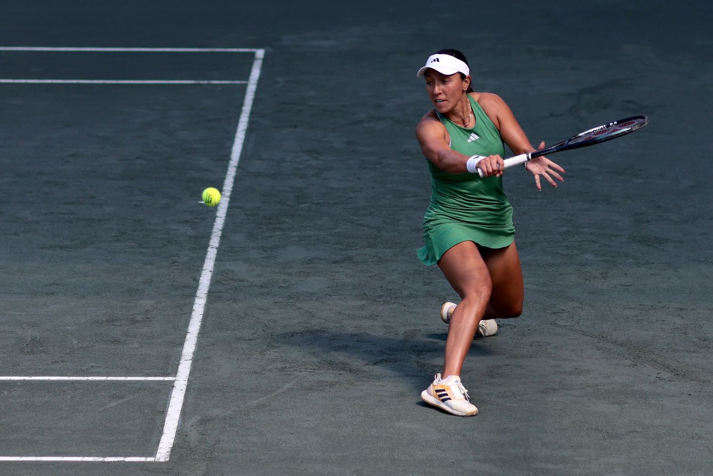 Jessica Pegula missed her first four match points at 5-4 in the third set against Victoria Azarenka in the Charleston quarterfinals, but saved four in the deciding tiebreak before converting her fifth to win 6-4, 3-6, 7-6(7).